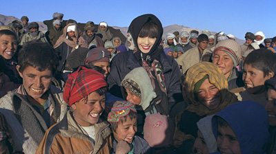 © UNICEF/NYHQ2002-0024/Noorani